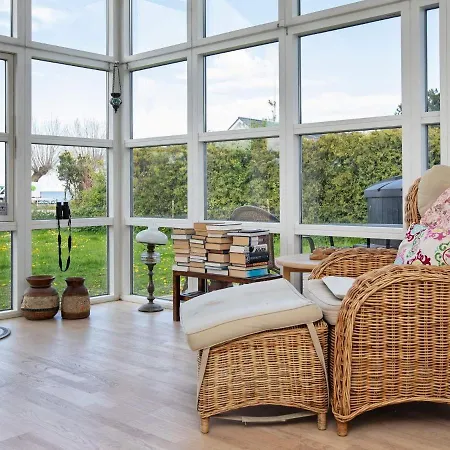 5 Star Holiday Home In K Ge Strøby Ladeplads